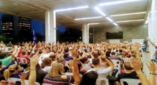 Sinpro Minas: Professores vencem queda de braços e põem fim à greve